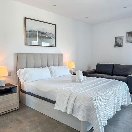 E1 Suites & Spa Aparthotel Style - Gym & Spa Gibraltar Luaran gambar