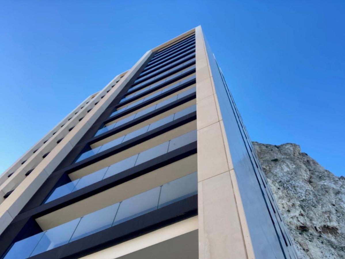 E1 Suites & Spa Aparthotel Style - Gym & Spa Gibraltar Luaran gambar