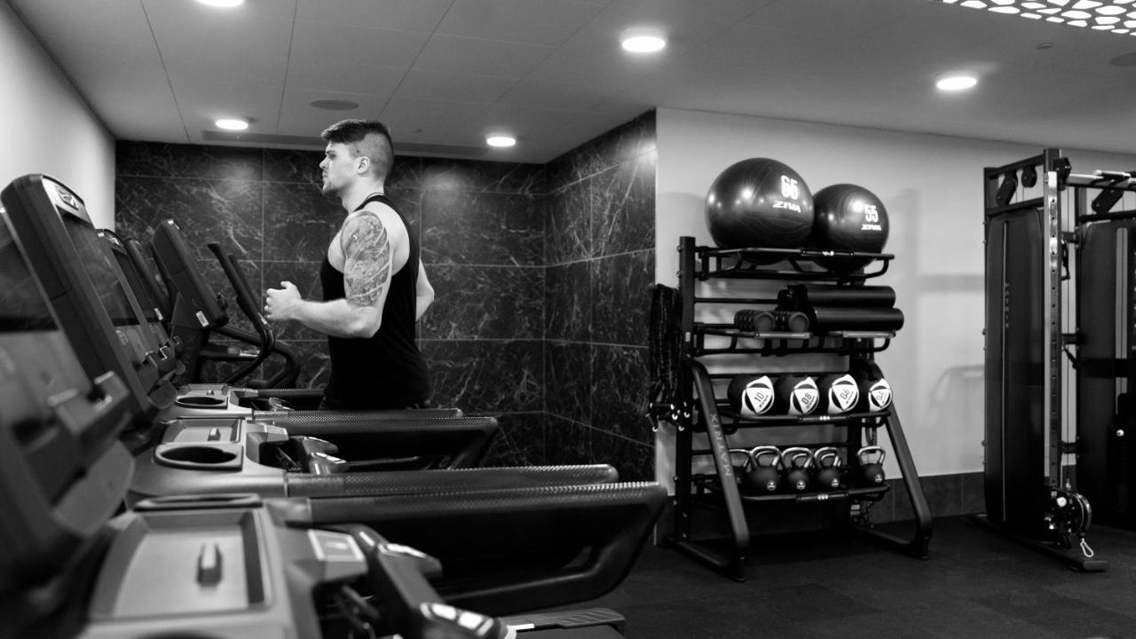E1 Suites & Spa Aparthotel Style - Gym & Spa Gibraltar Luaran gambar