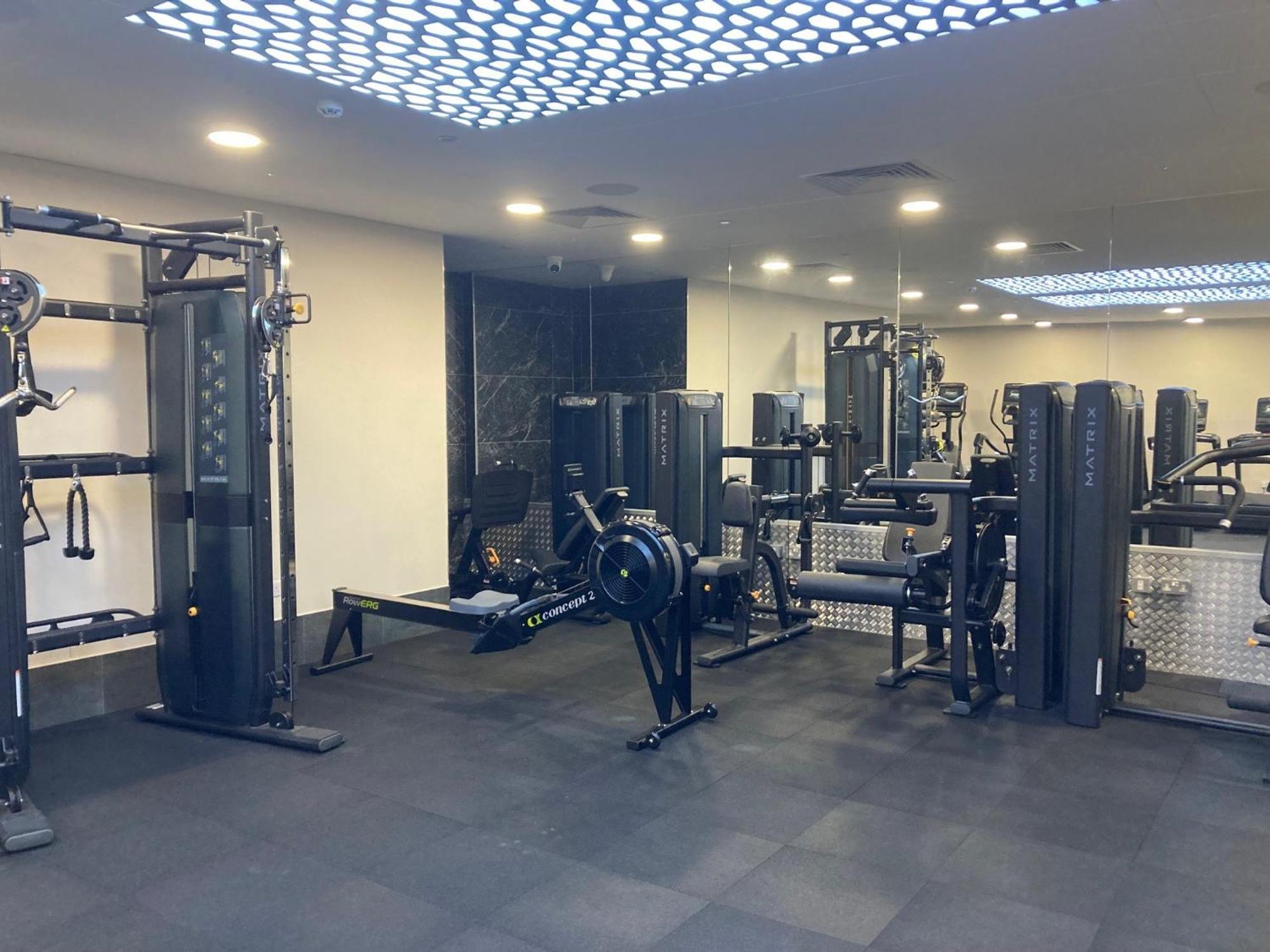 E1 Suites & Spa Aparthotel Style - Gym & Spa Gibraltar Luaran gambar