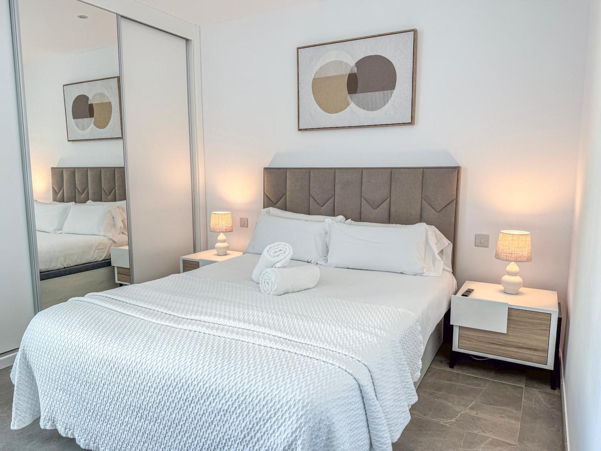 E1 Suites & Spa Aparthotel Style - Gym & Spa Gibraltar Luaran gambar